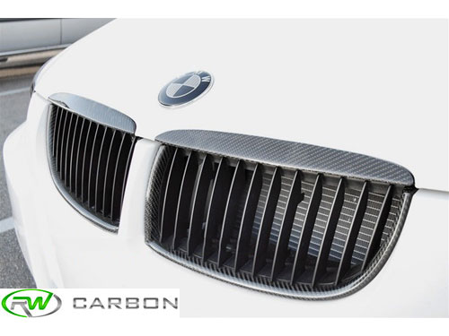 Get the best price and finish when you choose rwcarbon for your BMW E90 E91 325, 328, 330 or 335 carbon fiber kidney grilles