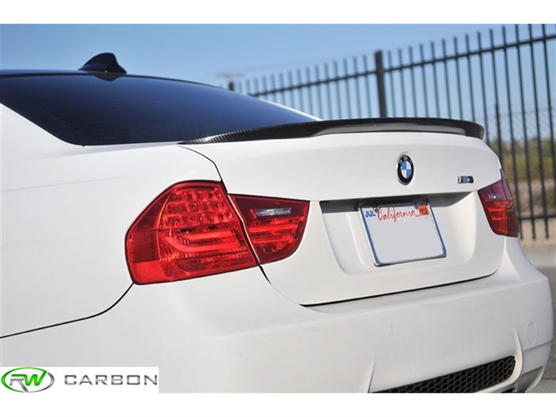 RW Carbon stocks the E90 M3 CF performance style trunk spoilers