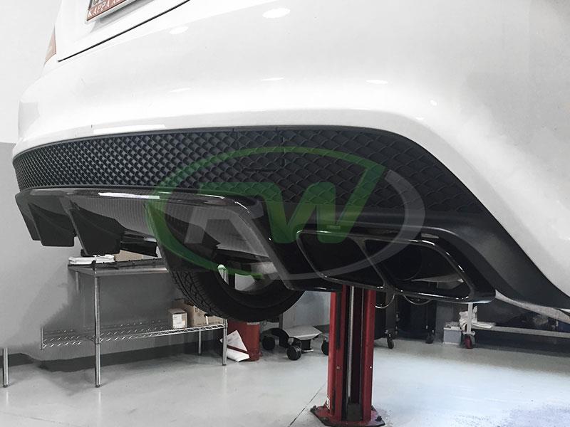 Big fin carbon fiber diffuser for the C117 Mercedes CLA250 and CLA45 AMG