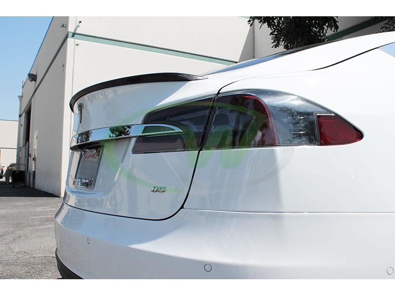 RW-Carbon-Fiber-Trunk-Spoiler-Tesla-Model-S-White-2.jpg