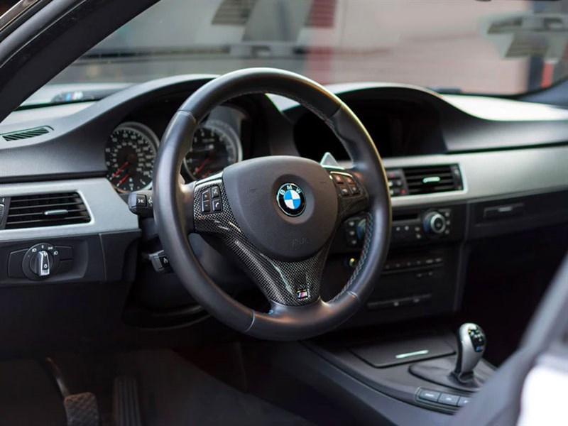 Bmw e90 m sport steering wheel trim #1