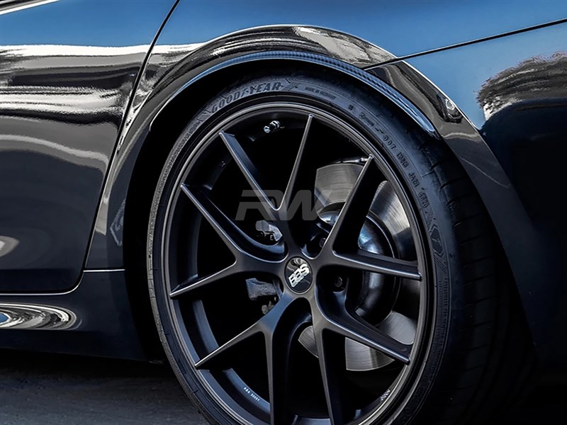 BMW F90 M5 Carbon Fiber Rear Wheel Arch Extensions
