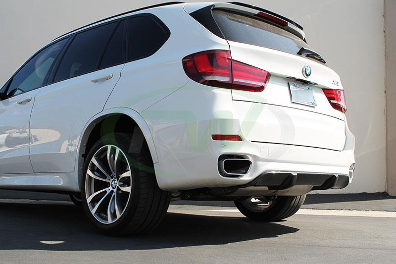 Upgrade your BMW F15 X5 M Sport with an RW Carbon Fiber Rear Diffuser