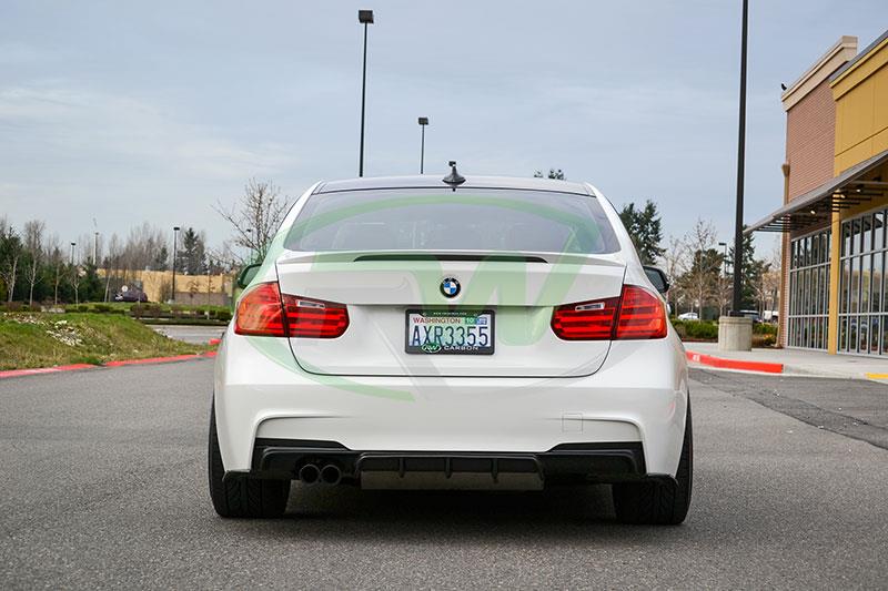 Диффузор bmw f30