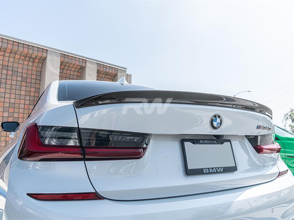 BMW G20 M340i gets a 3D Style Carbon Fiber Trunk Spoiler