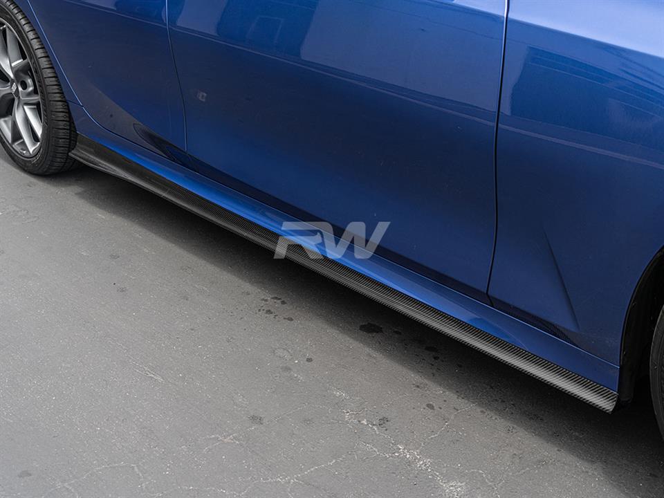 BMW G20 M340i installs some K Style Carbon Fiber Side Skirt Extensions
