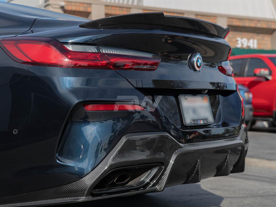 BMW G14 G15 M850i with a 3D Style Full Carbon Fiber Diffuser