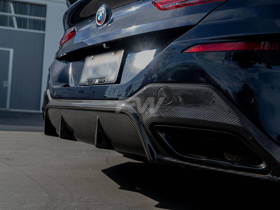 BMW G16 M850i showing off a new Full Carbon Fiber 3D Diffuser