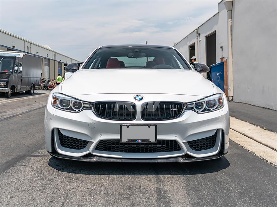 BMW F82 M4 installed a CS Style CF Front Lip Spoiler from RW