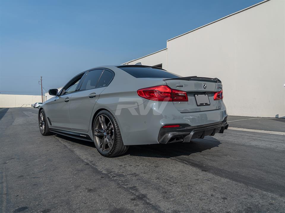BMW G30 M550i gets an EC Style Carbon Fiber Rear Diffuser from RW