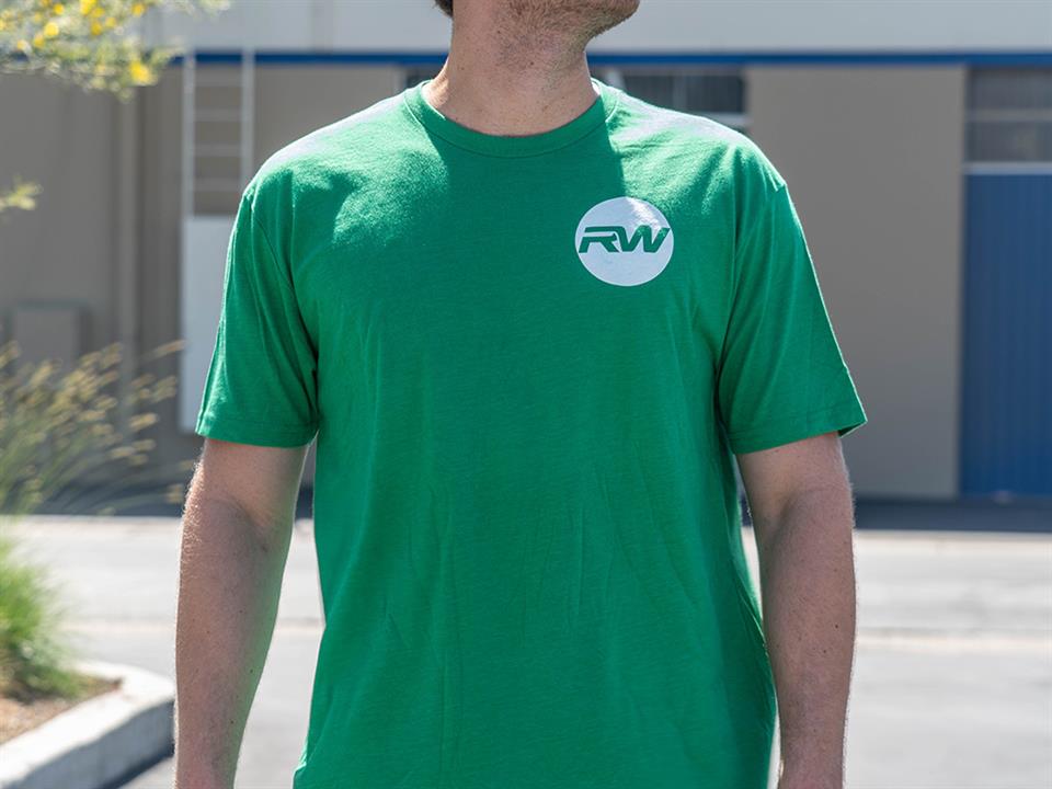 rw carbon signal green circle pocket tee