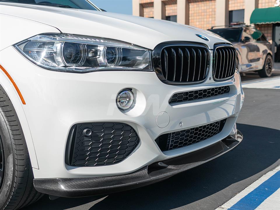 BMW F15 X5 gets a new 3D Style CF Front Lip from RW