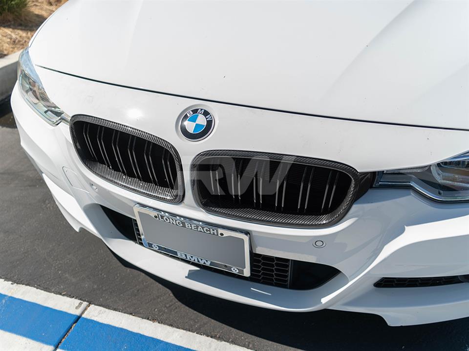 BMW F30 F31 Equipped with a set of RW Double Slat Carbon Fiber Grilles