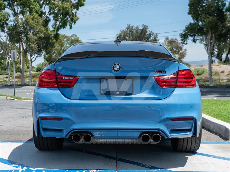 This BMW F82 M4 gets a GTX CF Trunk Spoiler