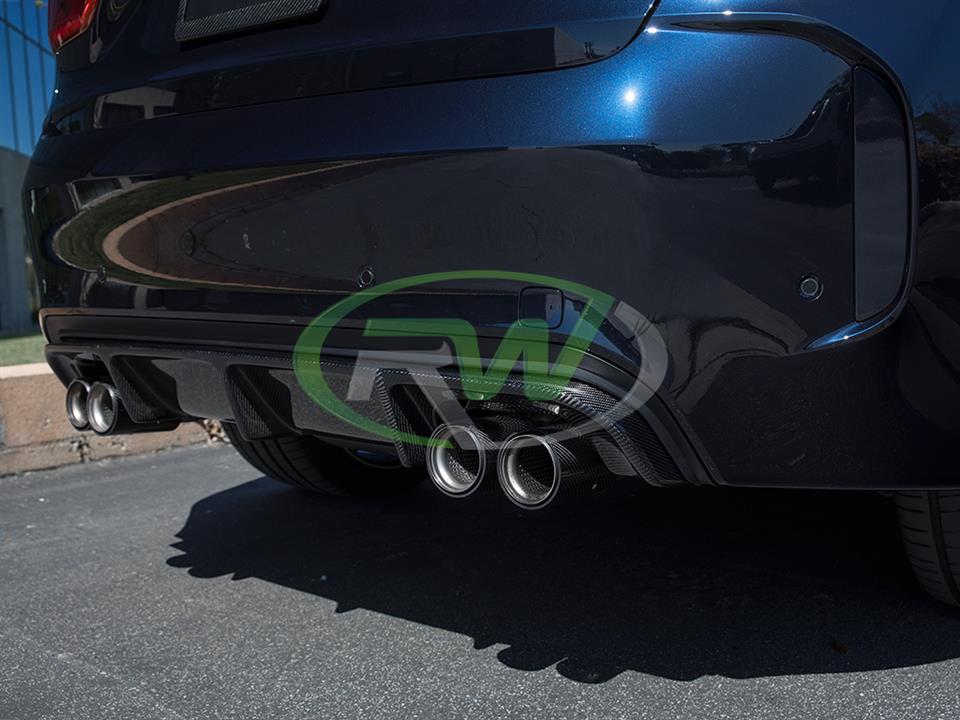 BMW F86 X6M gets a new RW Carbon Fiber Diffuser