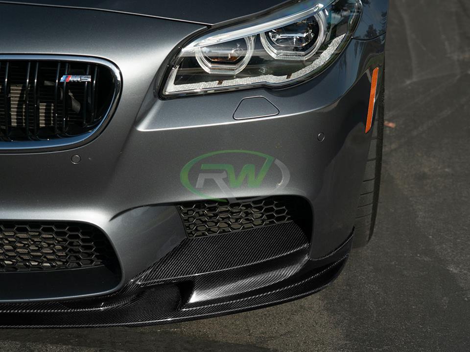 BMW F10 M5 gets a 3D Style Carbon Fiber Front Lip Spoiler