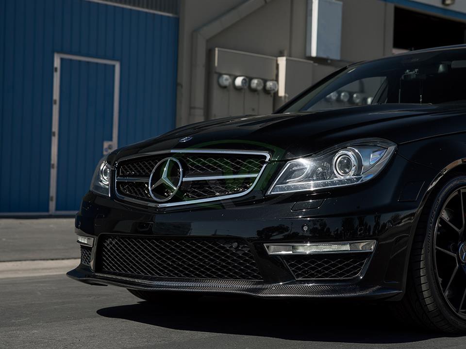 Mercedes W204 C63 AMG Black Series Style Full Carbon Fiber Front