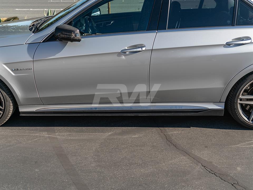 Mercedes W212 E63 Facelift gets a set of CF Side Skirt Extensions