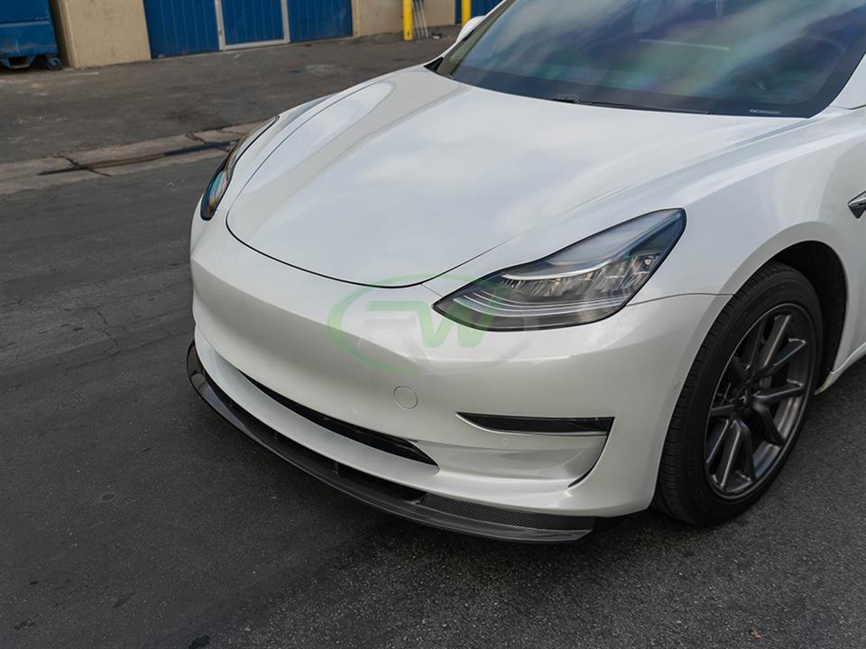 Sports trunk spoiler for Tesla Model 3