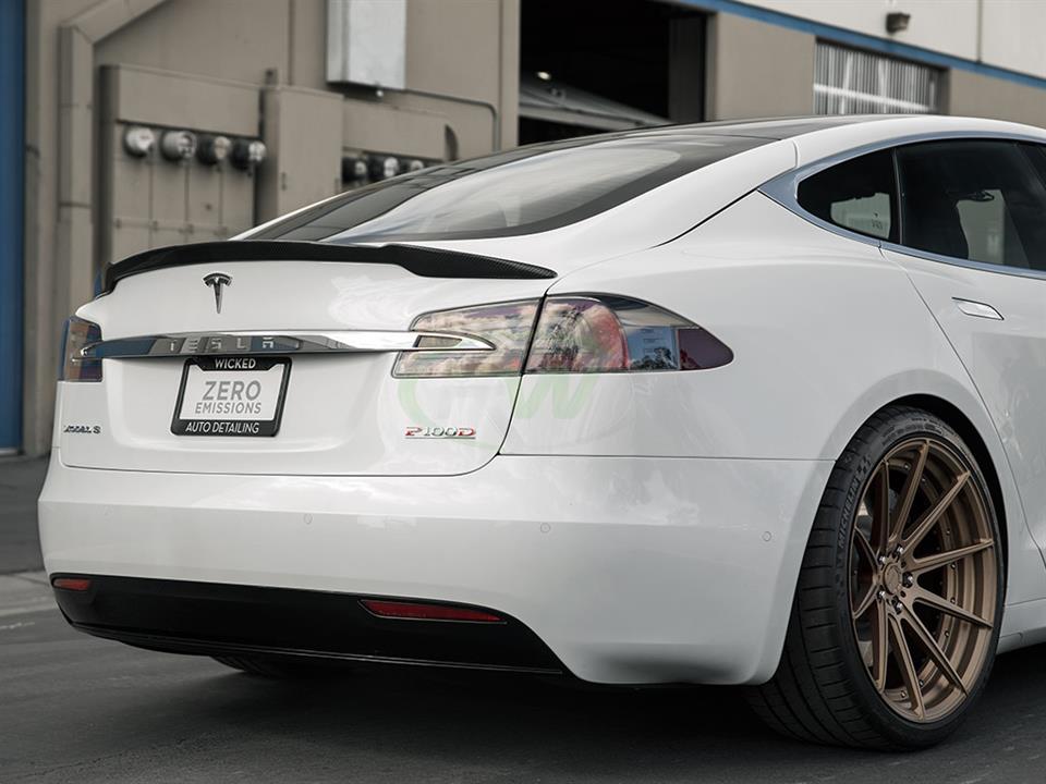autopartsTW Compatible with 2012-2020 Tesla Model S Liftback Rear Trunk Spoiler V Style Carbon Fiber 