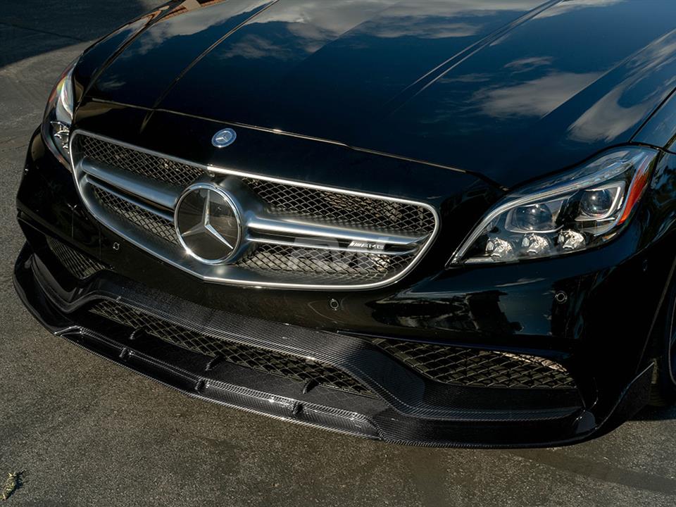 Mercedes W218 CLS63 gets equipped with a Carbon Fiber Front Trim