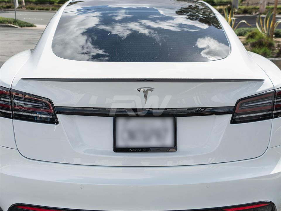 Tesla Model S Plaid Full Carbon Fiber Trunk Spoiler