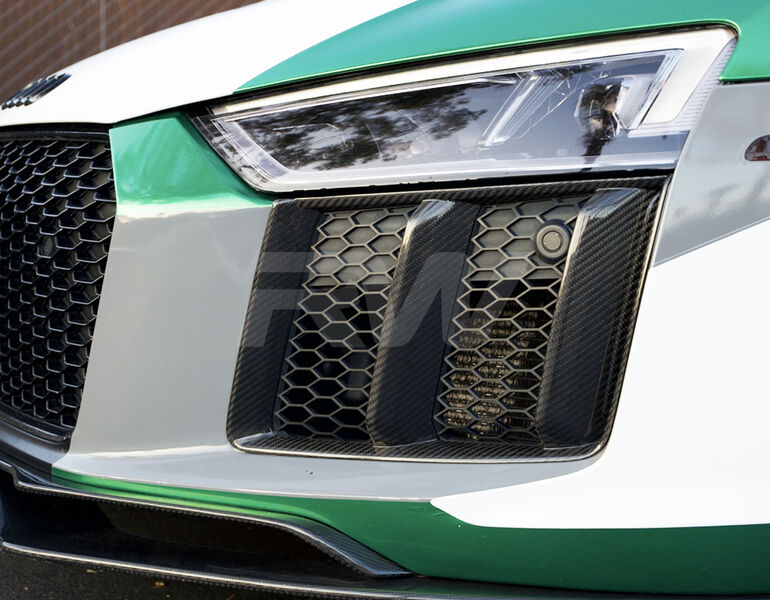 Audi R8 4S Carbon Fiber Front Bumper Trim
