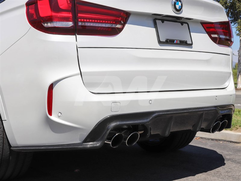 BMW F85 X5M 3D Style Carbon Fiber Diffuser