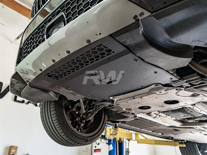 BMW F95 X5M F96 X6M Oil Cooler Guard