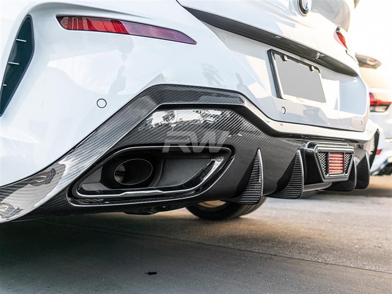 BMW G14 G15 8-Series Carbon Fiber LED Diffuser