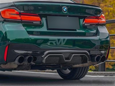 BMW G30 5-Series CS Style Carbon Fiber Diffuser