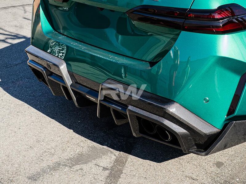 BMW G90 M5 SQ Carbon Fiber V2 Rear Diffuser