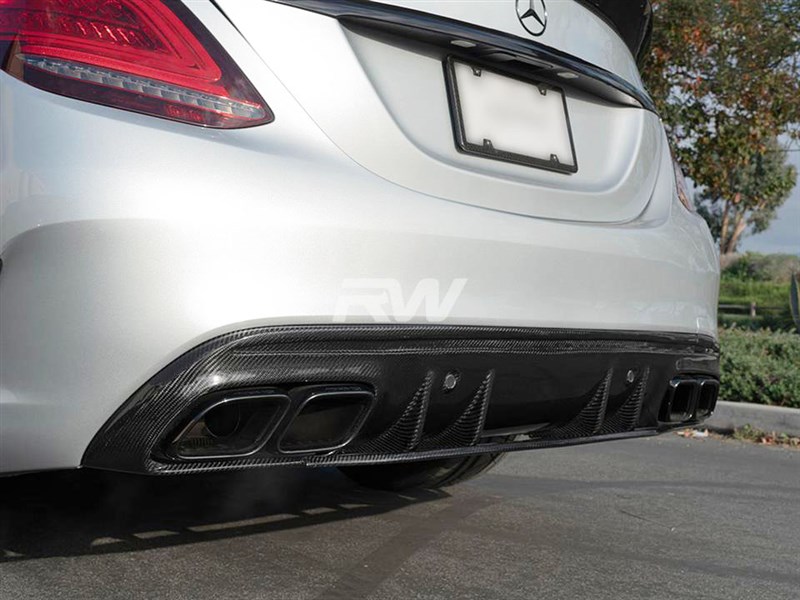 Mercedes W205 C63/C63S Sedan 19+ CF Diffuser