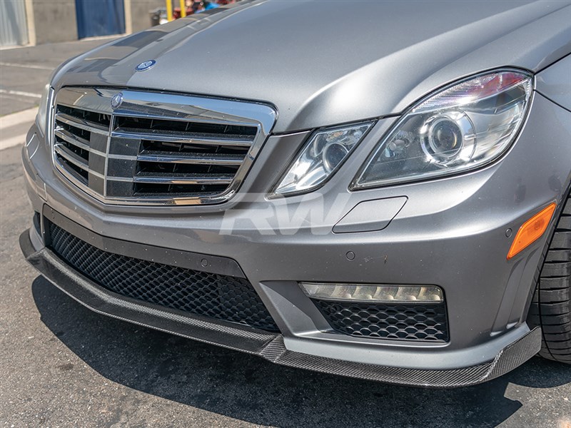 Mercedes W212 E63 Renn Style CF Front Lip 10-13