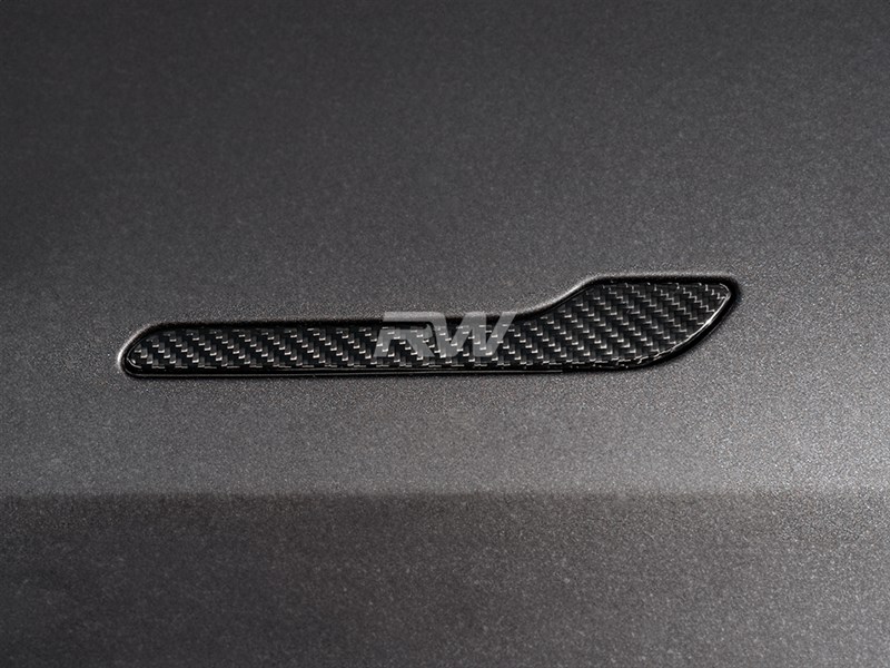 Door handle protection vinyl with carbon fiber texture.