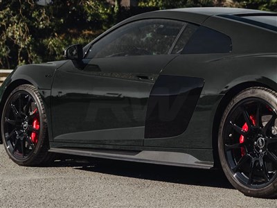 Audi R8 4S GT Style Carbon Fiber Side Skirt Extensions / 