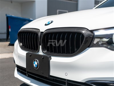 BMW G30 Carbon Fiber Grille Surrounds