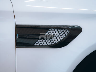 Mercedes W205 C63 Coupe Fender Vent Covers / 