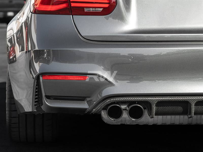 2015-2020 BMW F82 M4 Rear Diffuser V1