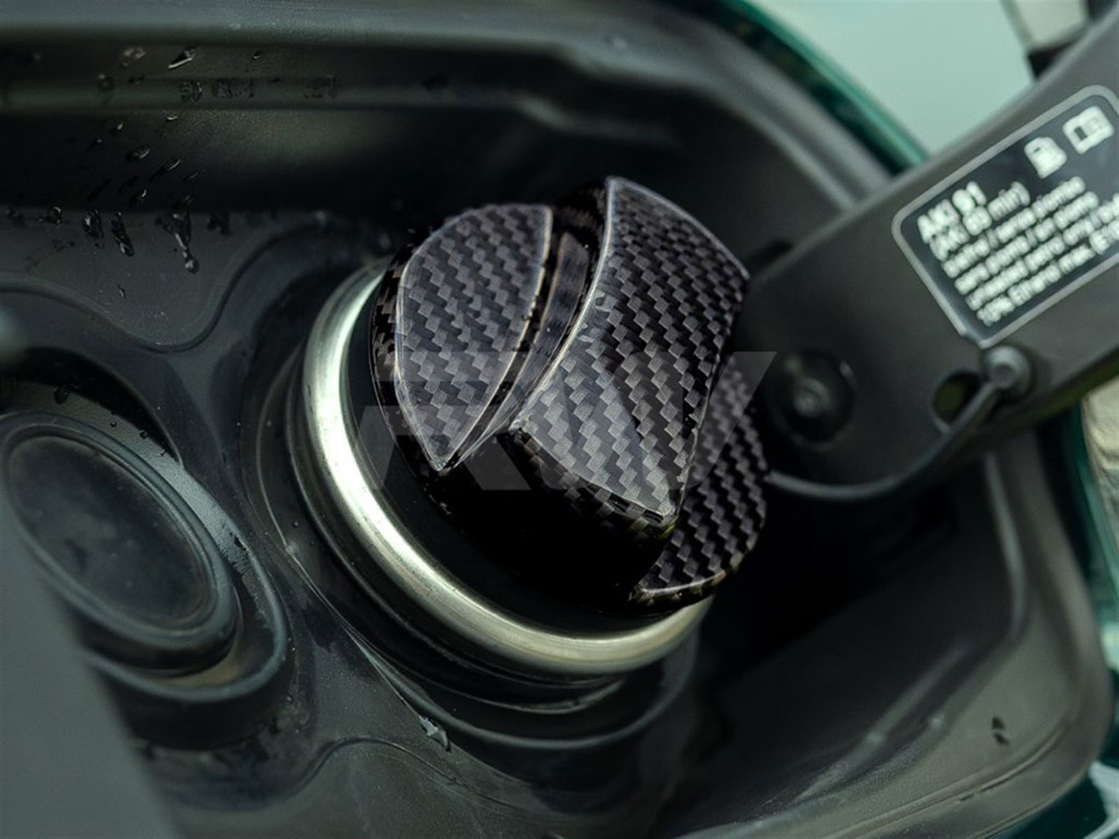 BMW F90 M5 Carbon Fiber Gas Cap