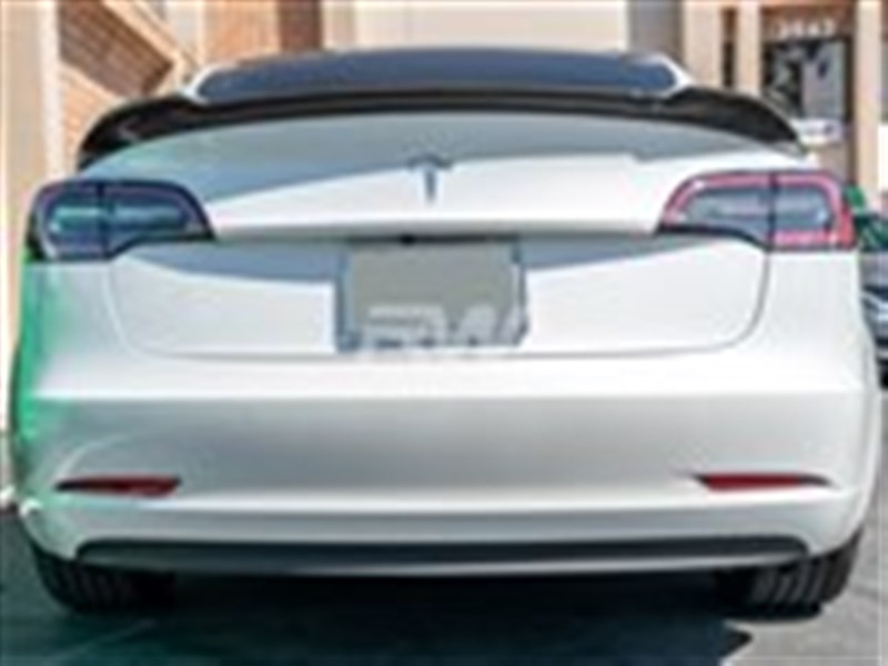 Tesla Model 3 Real Carbon Fiber Spoiler & logos Installation 